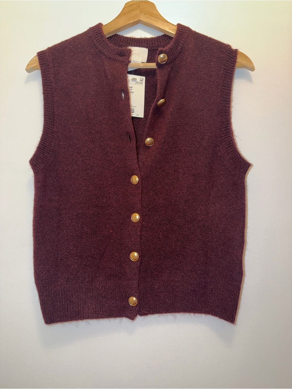 H&M Sleeveless Knit Button Vest in Burgundy with Gold Buttons